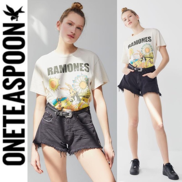 ONE TEASPOON TRUCKERS MID WAIST RELAXED DENIM JEAN SHORTS IN PURE BLACK SIZE 27 - Picture 2 of 16